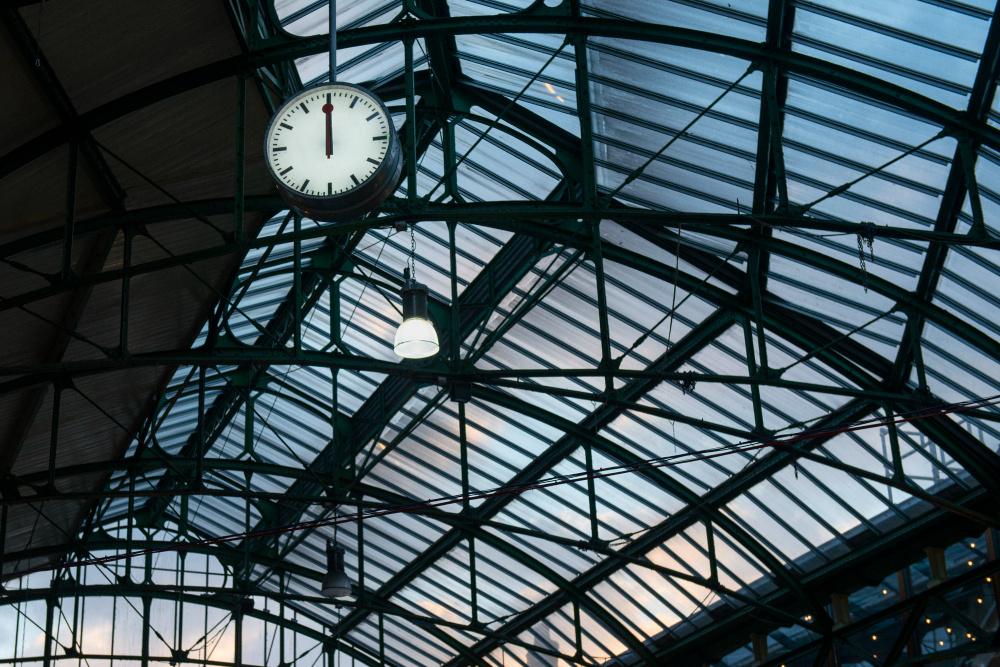 Station steel structure